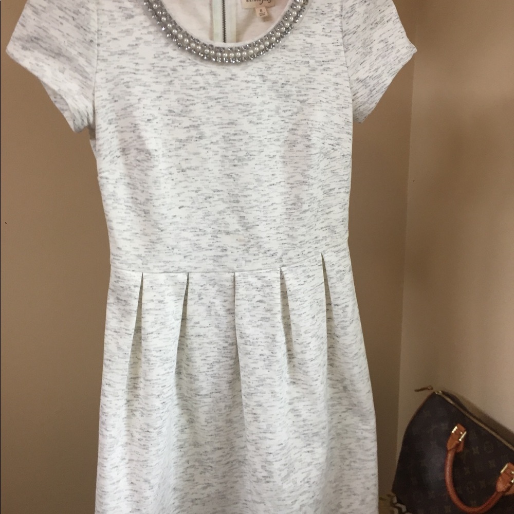 Silver bested stunner!